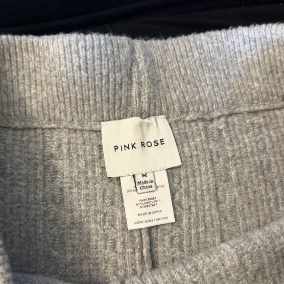 Women's Medium Gray Comfy Set - Picture 10 of 12